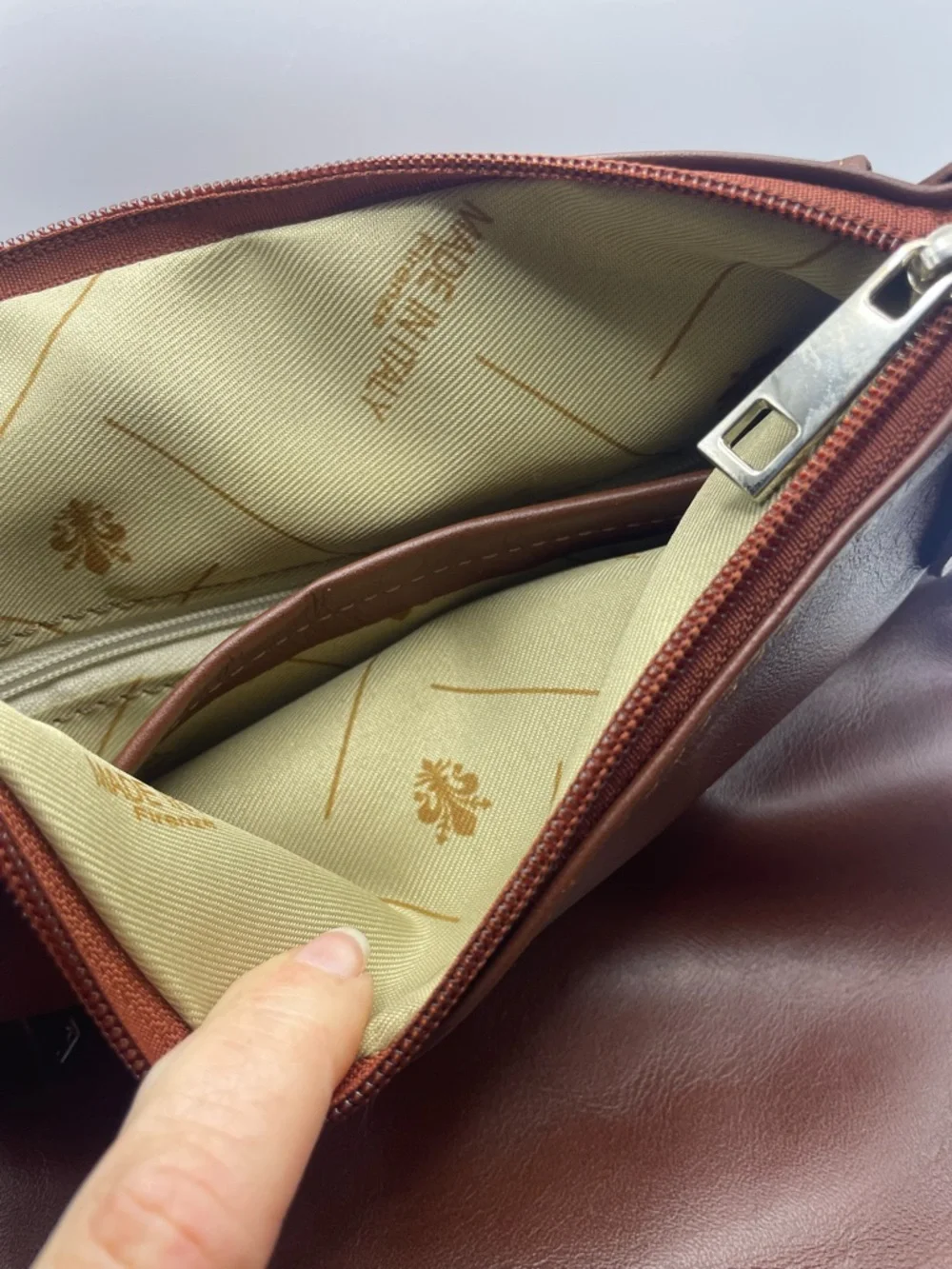 Vera Pelle Brown Leather Crossbody Bag - Classic Women's Shoulder‎ Bag